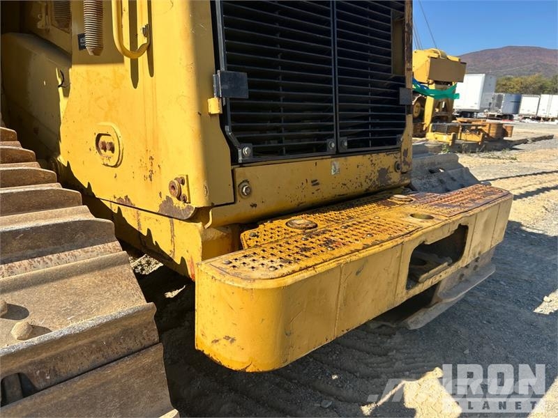 CAT 583T Csőfektető dózerek