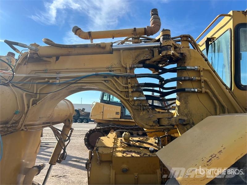 CAT 613C 4500 gal 4x4 Water Wagon 水車
