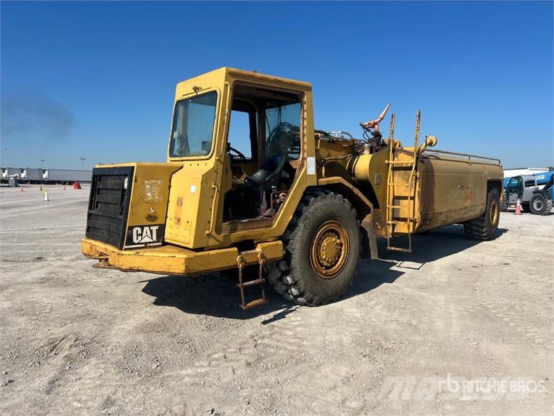CAT 613C 5000 gal 4x4 Water Wagon Vanningsvogn for støvdemping