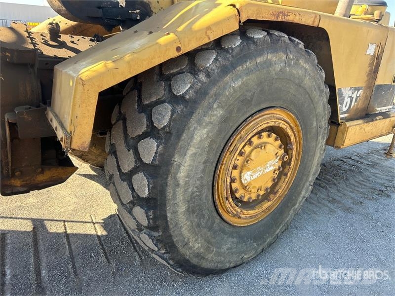 CAT 613C 5000 gal 4x4 Water Wagon Vanningsvogn for støvdemping