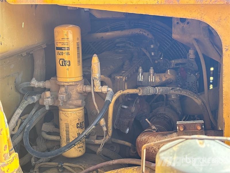 CAT 613C Motor Scraper كاشطات