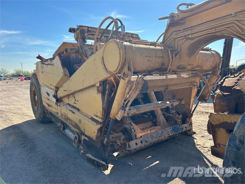 CAT 613C Motor Scraper Scrapers