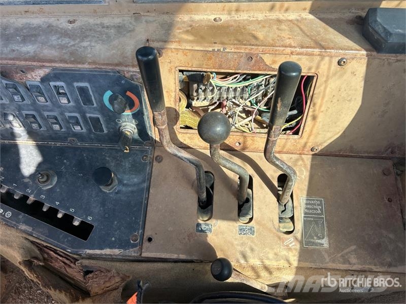 CAT 613C Motor Scraper Scrapers