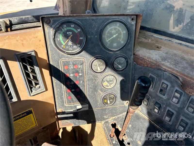 CAT 613C Motor Scraper Scrapers