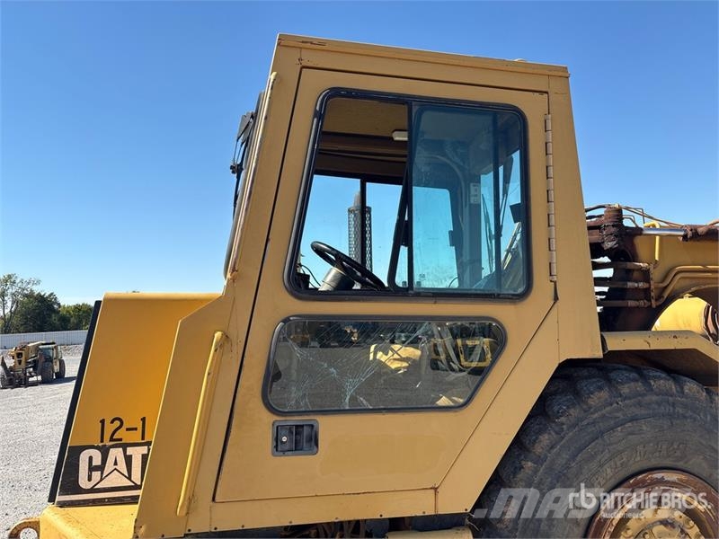 CAT 613C Motor Scraper كاشطات