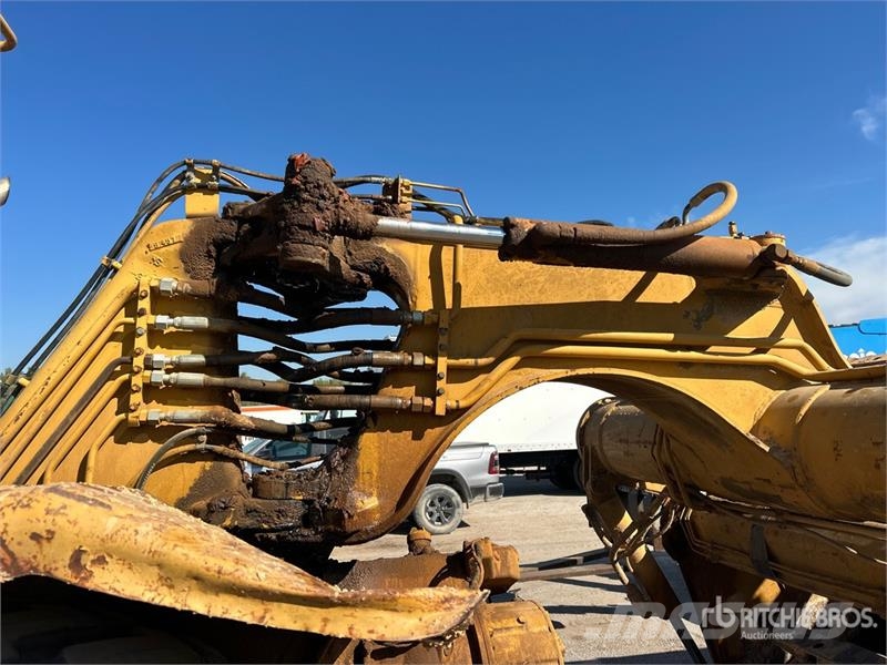 CAT 613C Motor Scraper Scrapers