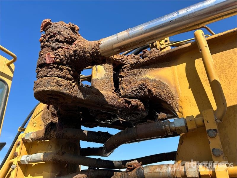 CAT 613C Motor Scraper Scrapers