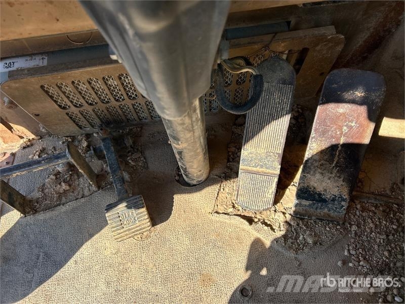CAT 613C Motor Scraper Scrapers