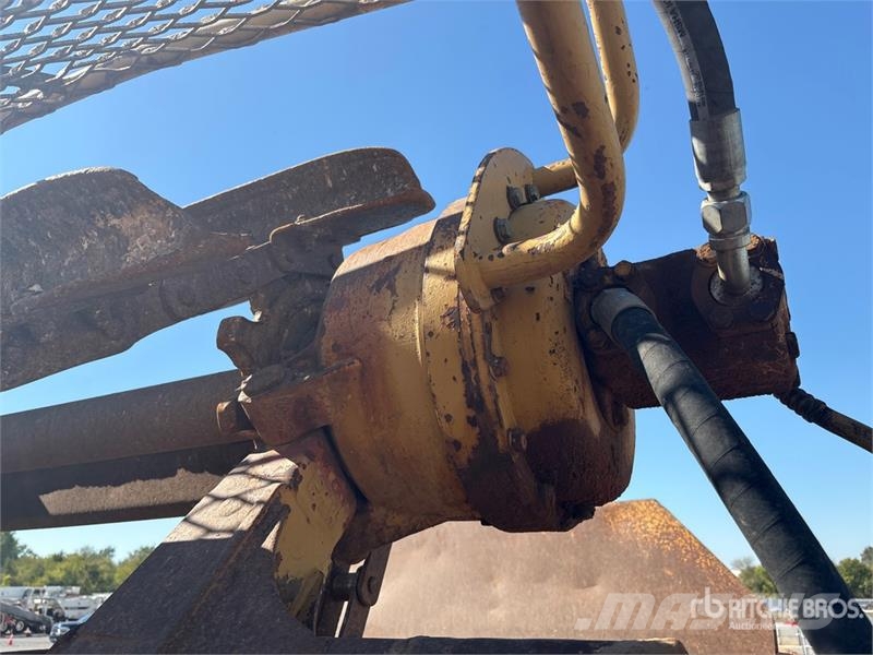 CAT 613C Motor Scraper كاشطات