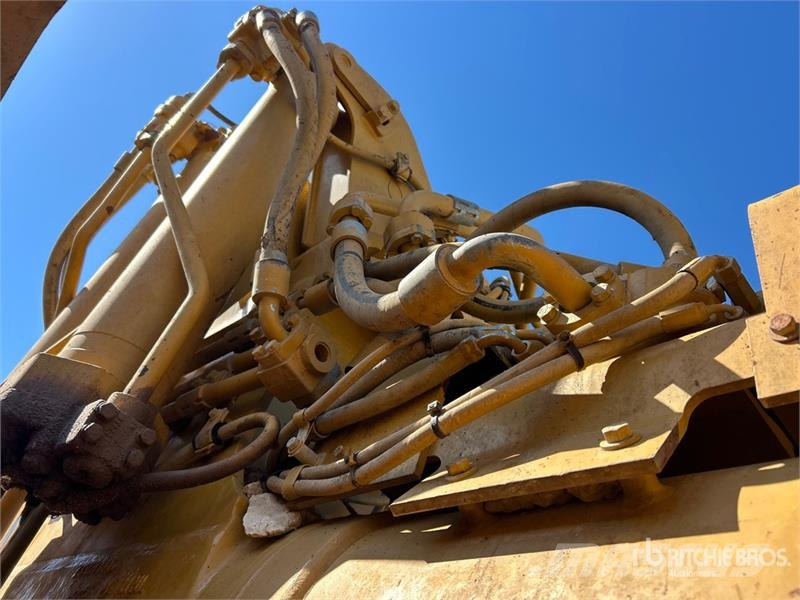 CAT 621G Veiskrape