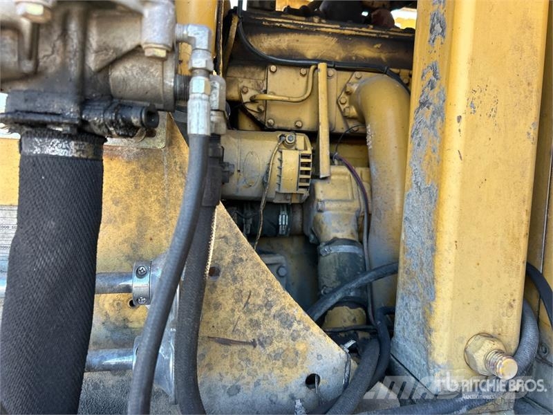 CAT 631C كاشطات