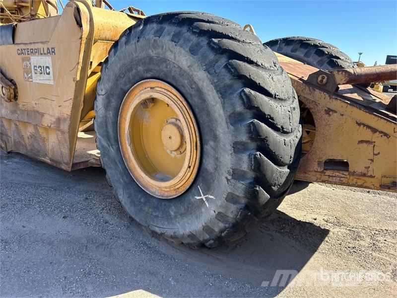 CAT 631C كاشطات