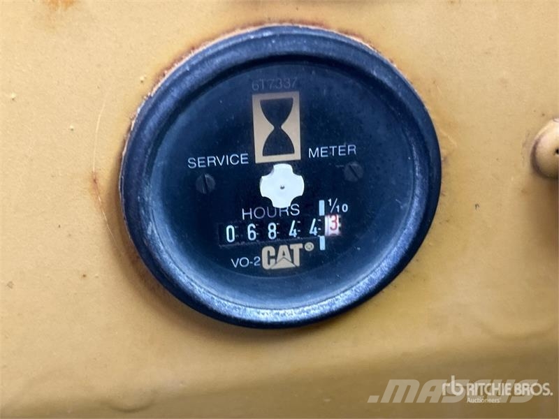 CAT 631C كاشطات