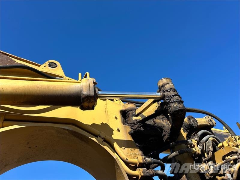 CAT 631C كاشطات