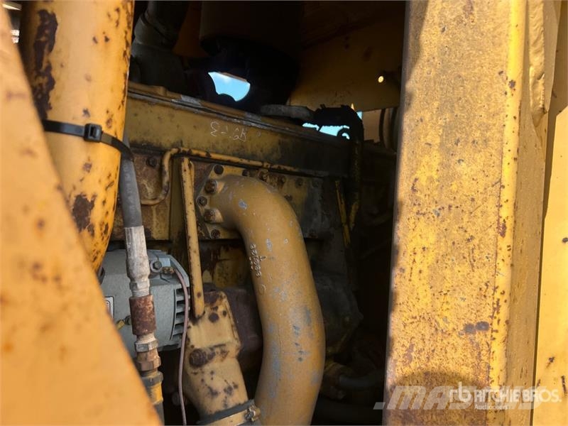 CAT 631C Scrapers