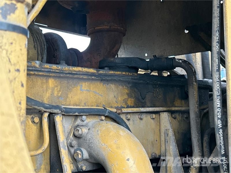 CAT 631C Strgalci