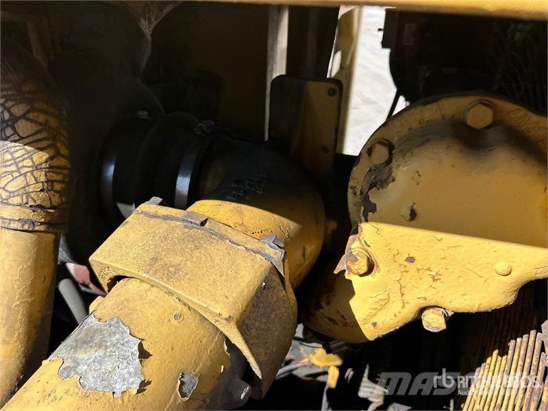 CAT 631C كاشطات