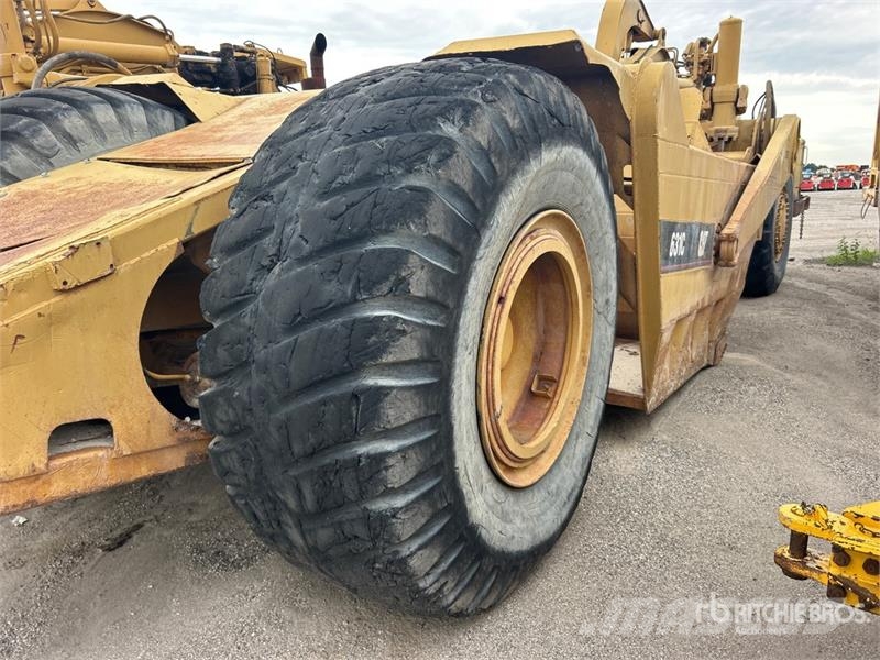 CAT 631C Strgalci