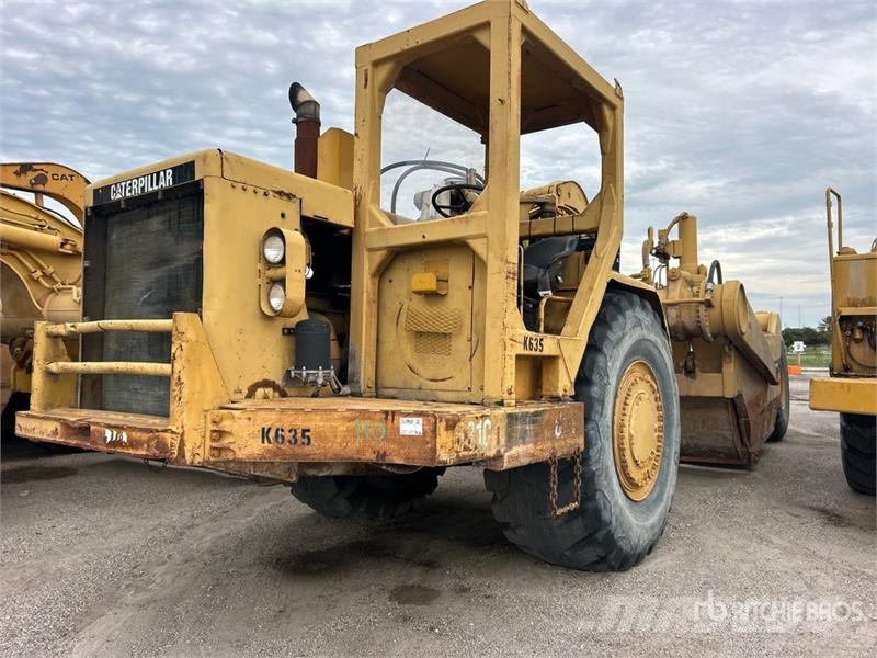 CAT 631C Strgalci