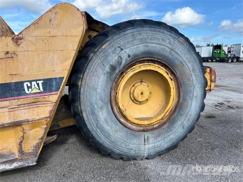 CAT 631C Scrapers