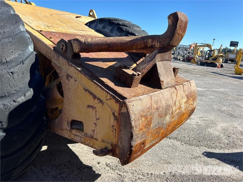 CAT 631C كاشطات