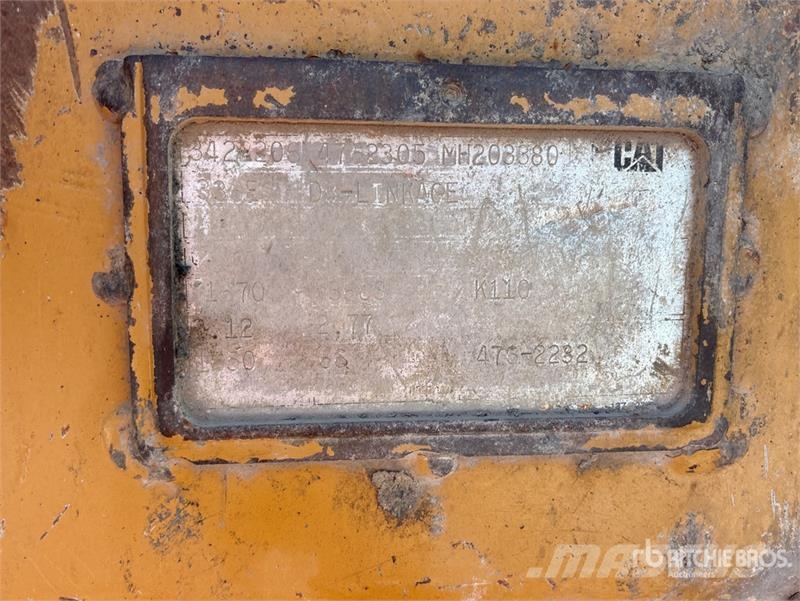 CAT 66 in Digging Excavator Bucket Kopad