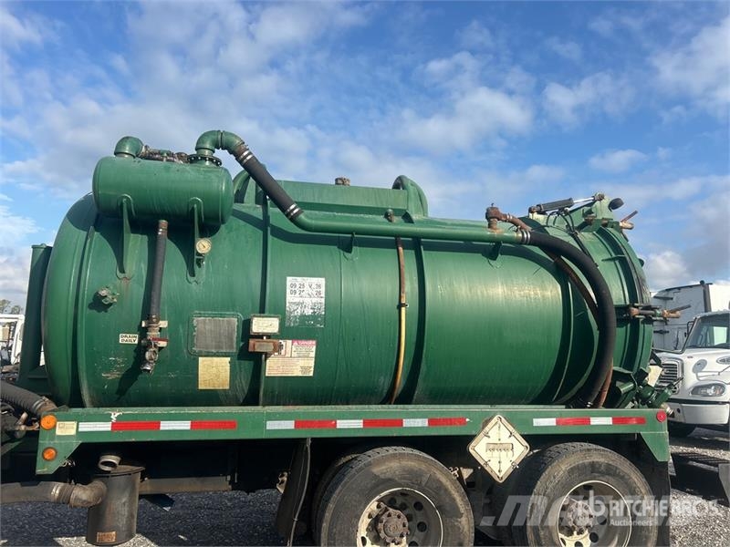 CAT 660S 6x4 Vacuum Tanker Truck コンバイン／バキュームトラック