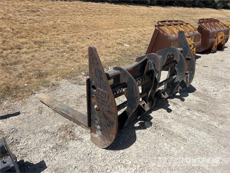 CAT 69 in Wheel Loader Forks Δικράνες