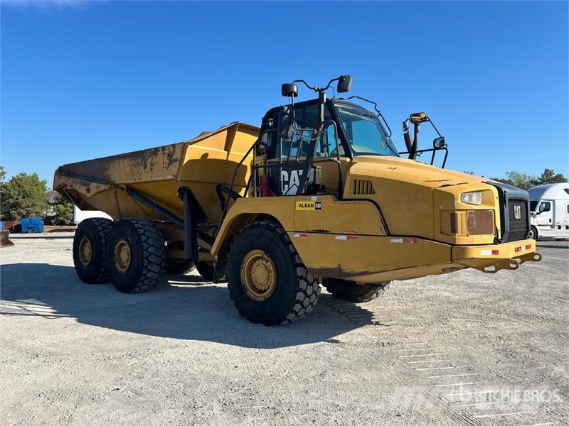 CAT 730C 铰接式自卸车