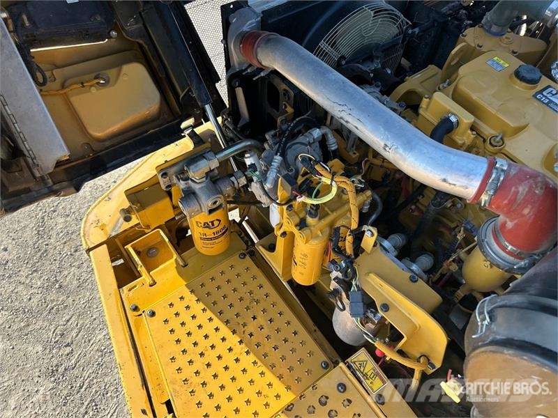 CAT 730C 铰接式自卸车