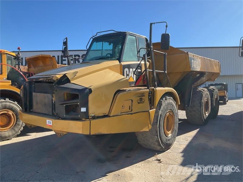CAT 740B Dumpperit