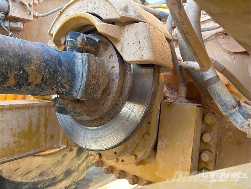 CAT 740B 铰接式自卸车