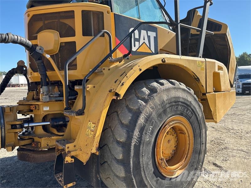 CAT 740B 铰接式自卸车