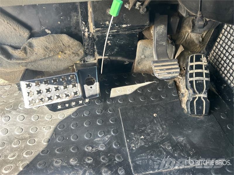 CAT 740B 연결식 홀러