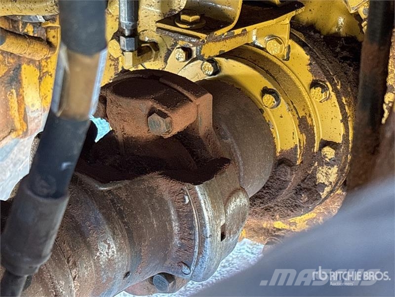 CAT 740B 铰接式自卸车