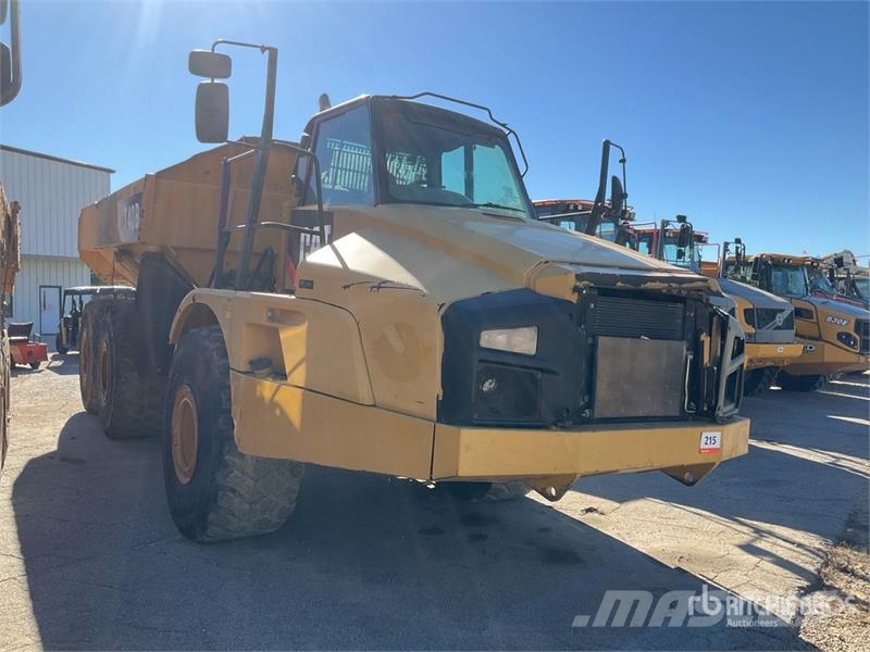 CAT 740B Dumpperit