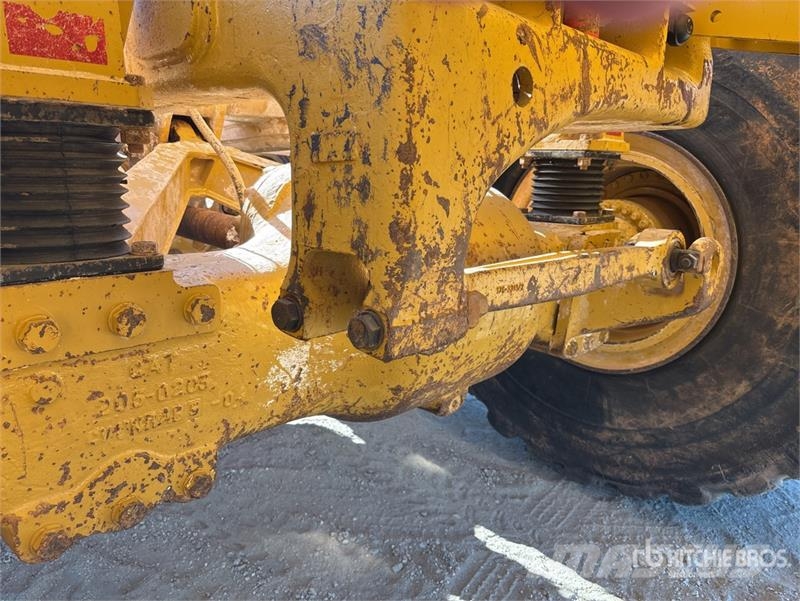 CAT 740B 铰接式自卸车