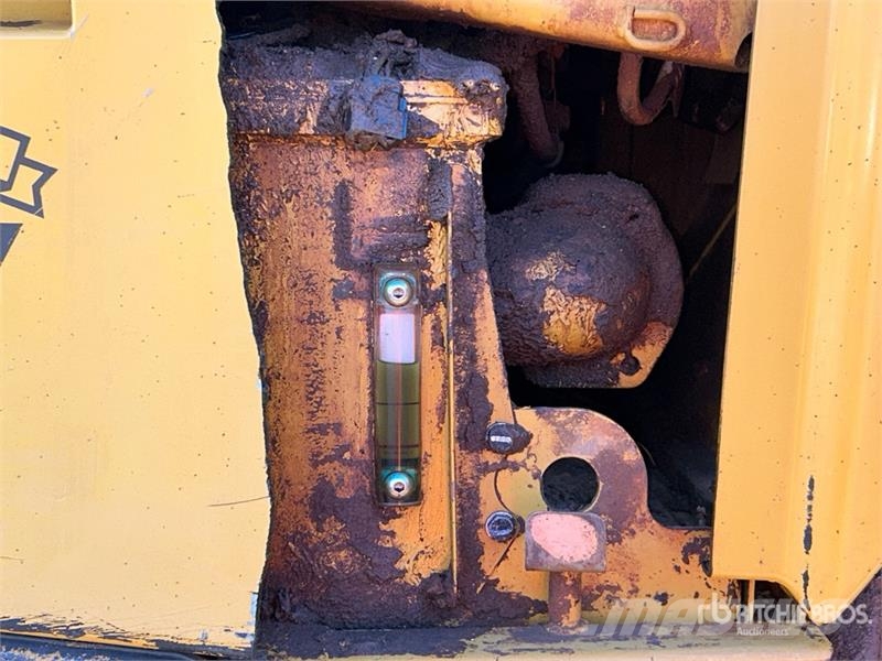 CAT 740B Dumpperit