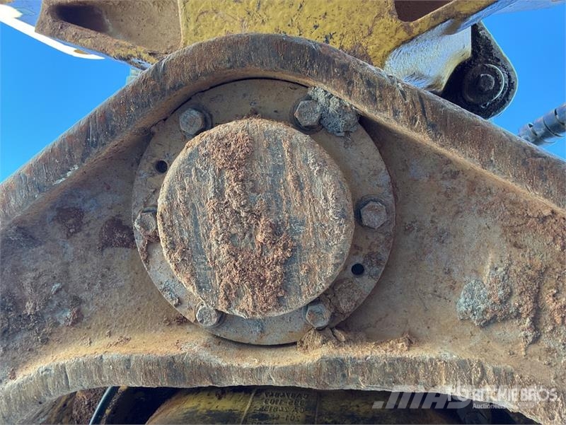 CAT 740B 铰接式自卸车
