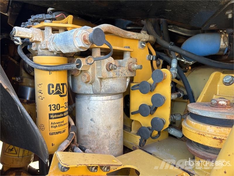 CAT 740B 铰接式自卸车