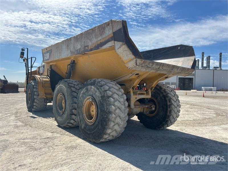 CAT 740B 연결식 홀러
