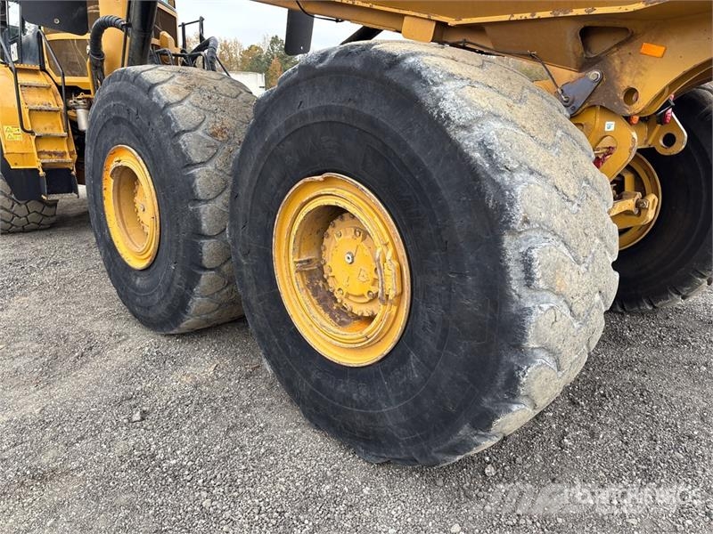CAT 745 Articulated Dump Truck Artikulētie pašizgāzēji