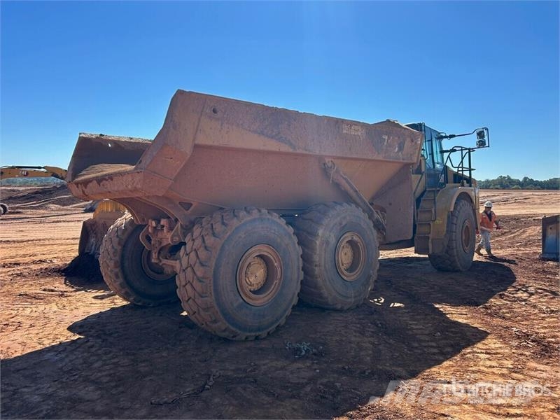 CAT 745 Articulated Dump Truck ساحبات مفصلية
