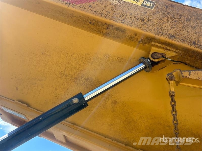 CAT 745 Articulated Dump Truck Caminhão basculante articulado ADT