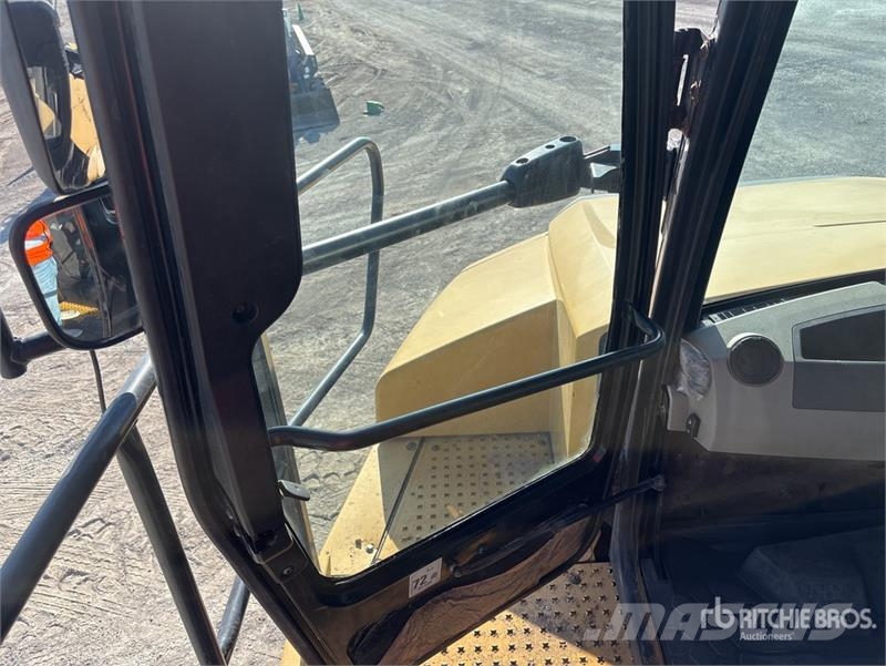 CAT 745 Articulated Dump Truck Articulated Haulers