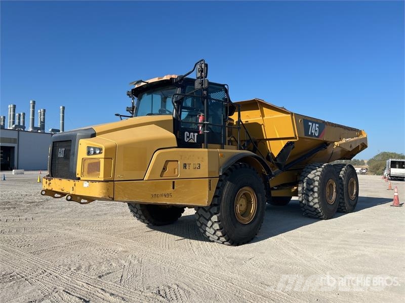CAT 745 Articulated Dump Truck Kĺbové nákladné autá