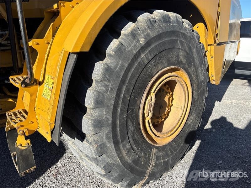 CAT 745 Articulated Dump Truck Dumpers articolati