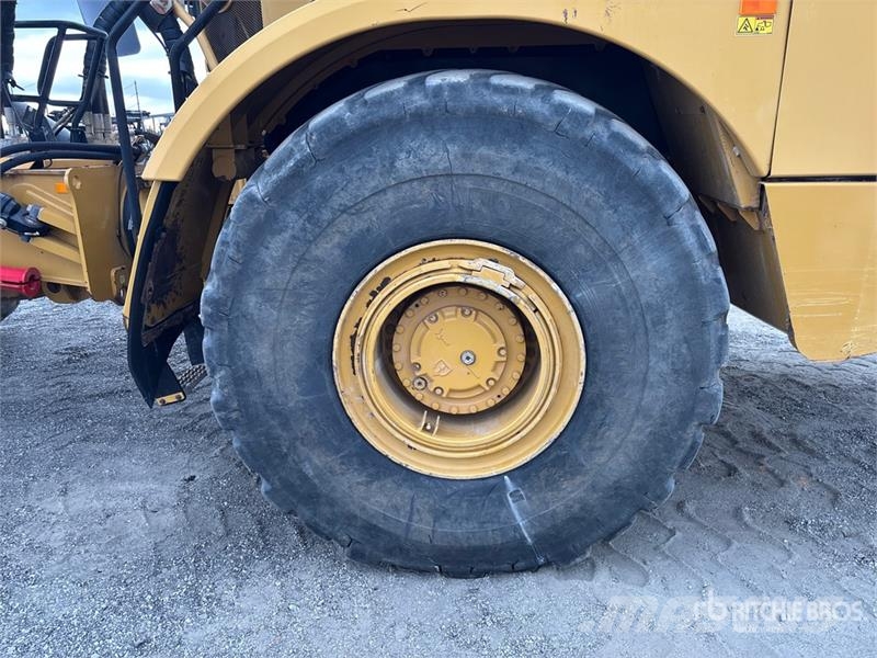 CAT 745 Articulated Dump Truck Artikulētie pašizgāzēji