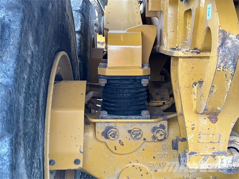 CAT 745 Articulated Dump Truck Artikulētie pašizgāzēji