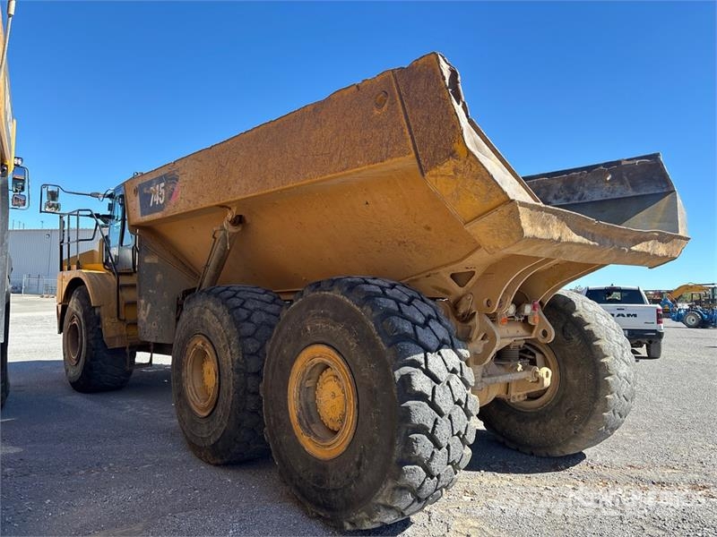 CAT 745 Articulated Dump Truck Dumpers articolati